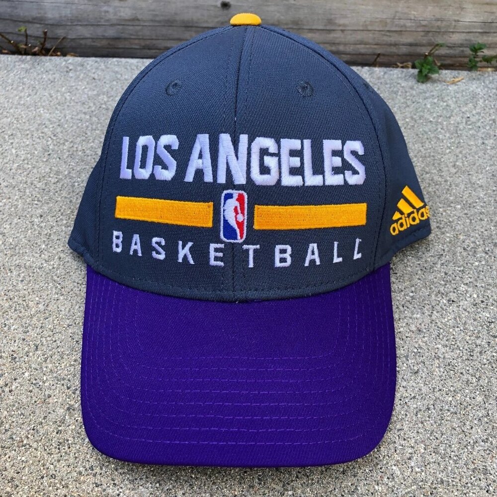ADIDAS Los Angeles Lakers Basketball Fitted Hat S/M Grey Purple LA NBA Cap - Picture 1 of 7